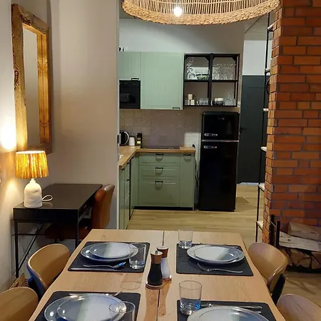 Beztroskie Barwiny Nad Jeziorem Wulpinskim Na Warmii Gietrzwałd