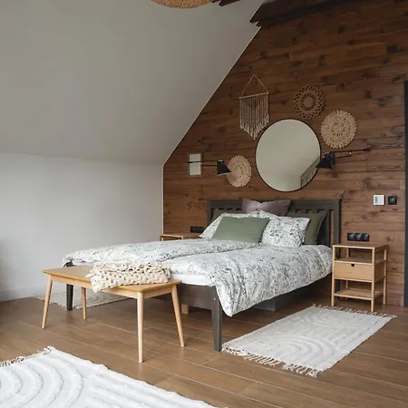 Beztroskie Barwiny Nad Jeziorem Wulpinskim Na Warmii