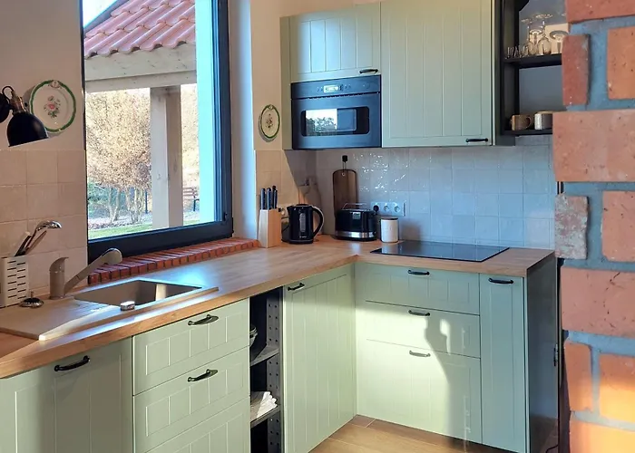 Beztroskie Barwiny Nad Jeziorem Wulpinskim Na Warmii Gietrzwałd