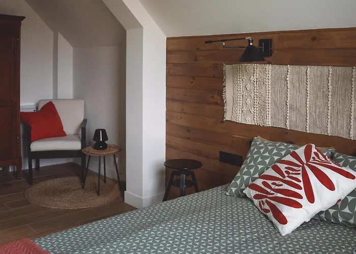 Beztroskie Barwiny Nad Jeziorem Wulpinskim Na Warmii Gietrzwałd